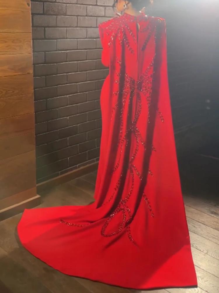 Women'S Red Formal Wear - Maßgeschneidertes saudi-arabisches muslimisches rotes Abendkleid mit
