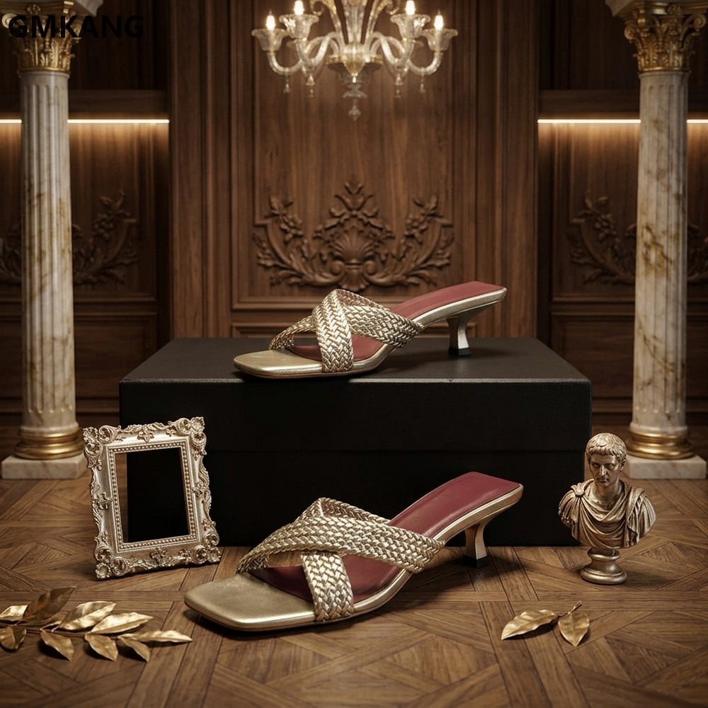 Kitten Heel Women - Spitze Pantoletten mit Kitten-Heel für Damen,