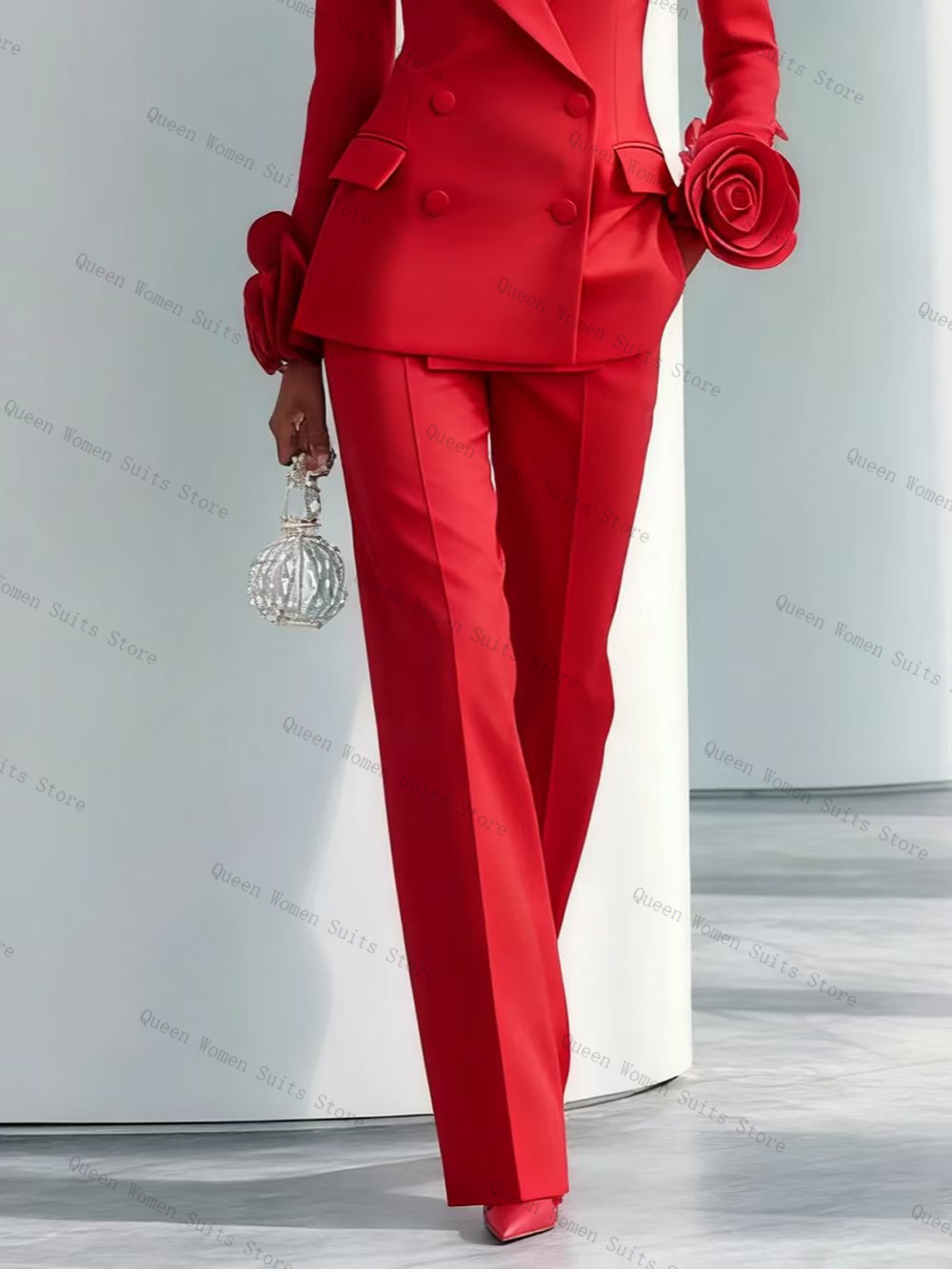 Luxuriöses rotes Damen-Anzug-S – Women'S Red Formal Wear Bewertung und Preis