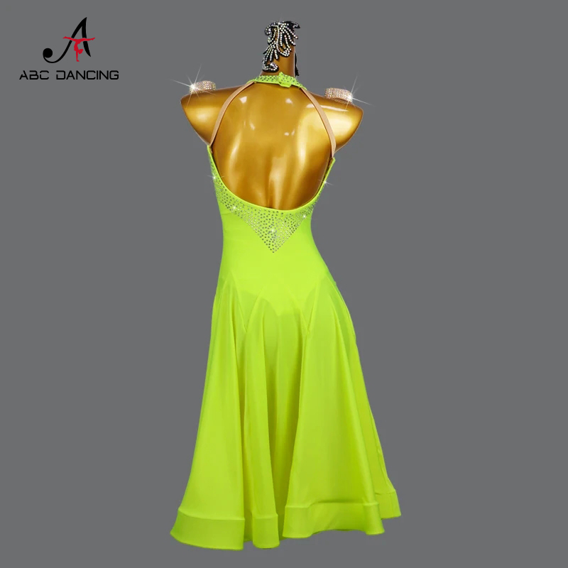 2026 Neues Lateinamerikanische – Women Formal Wear With Skirt Bewertung und Preis