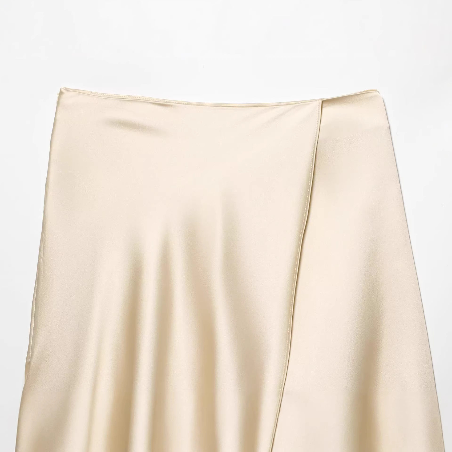 Eleganter Satinrock mit Spitze – Women Formal Wear With Skirt Bewertung und Preis